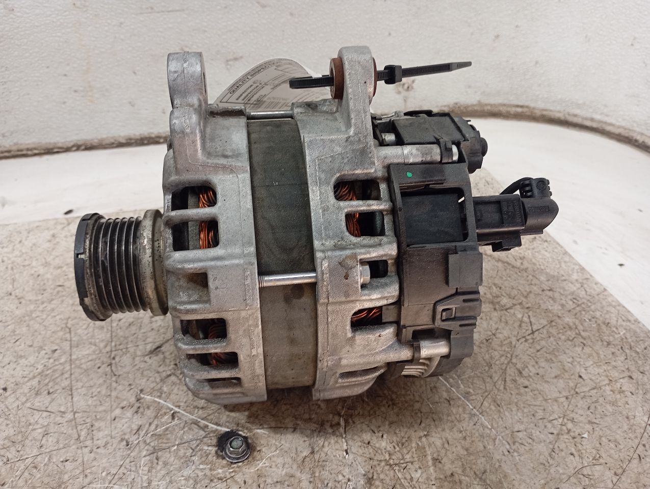 Part image 3