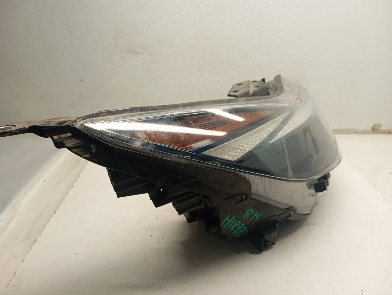 Part image 4