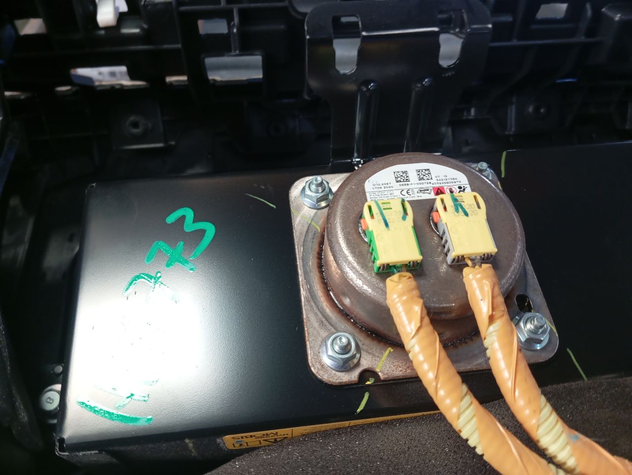 Part image 4