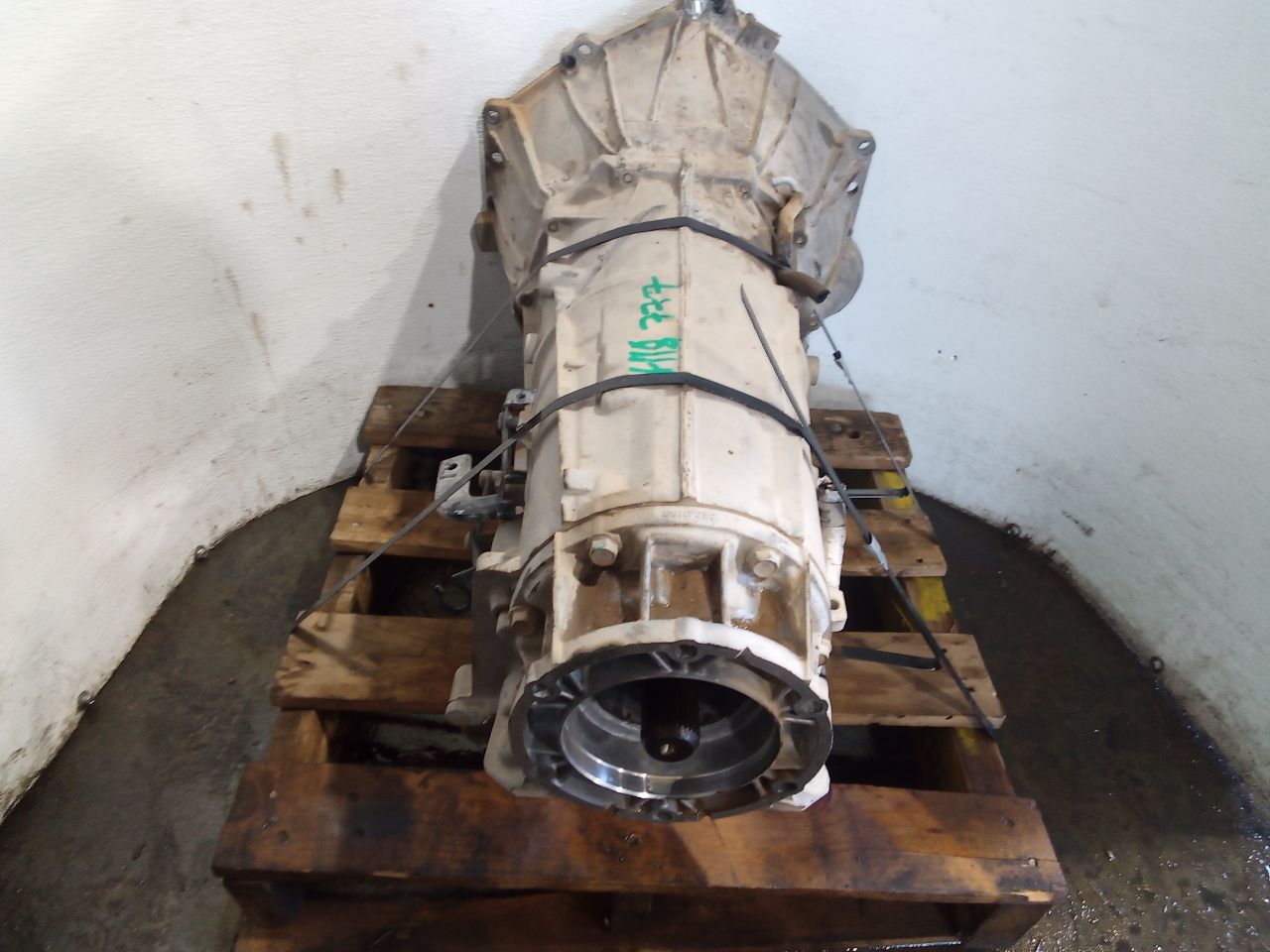 Part image 3