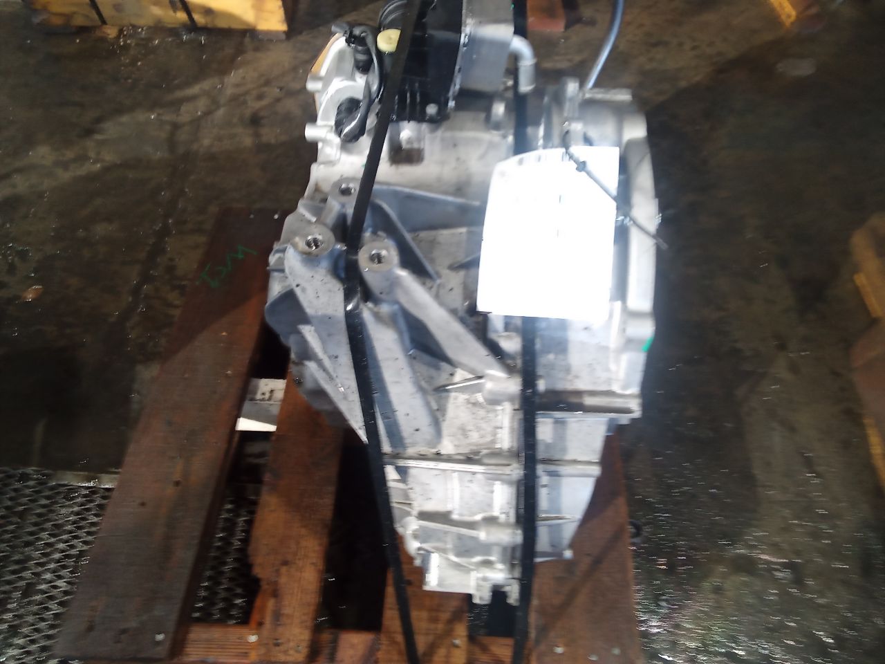 Part image 3