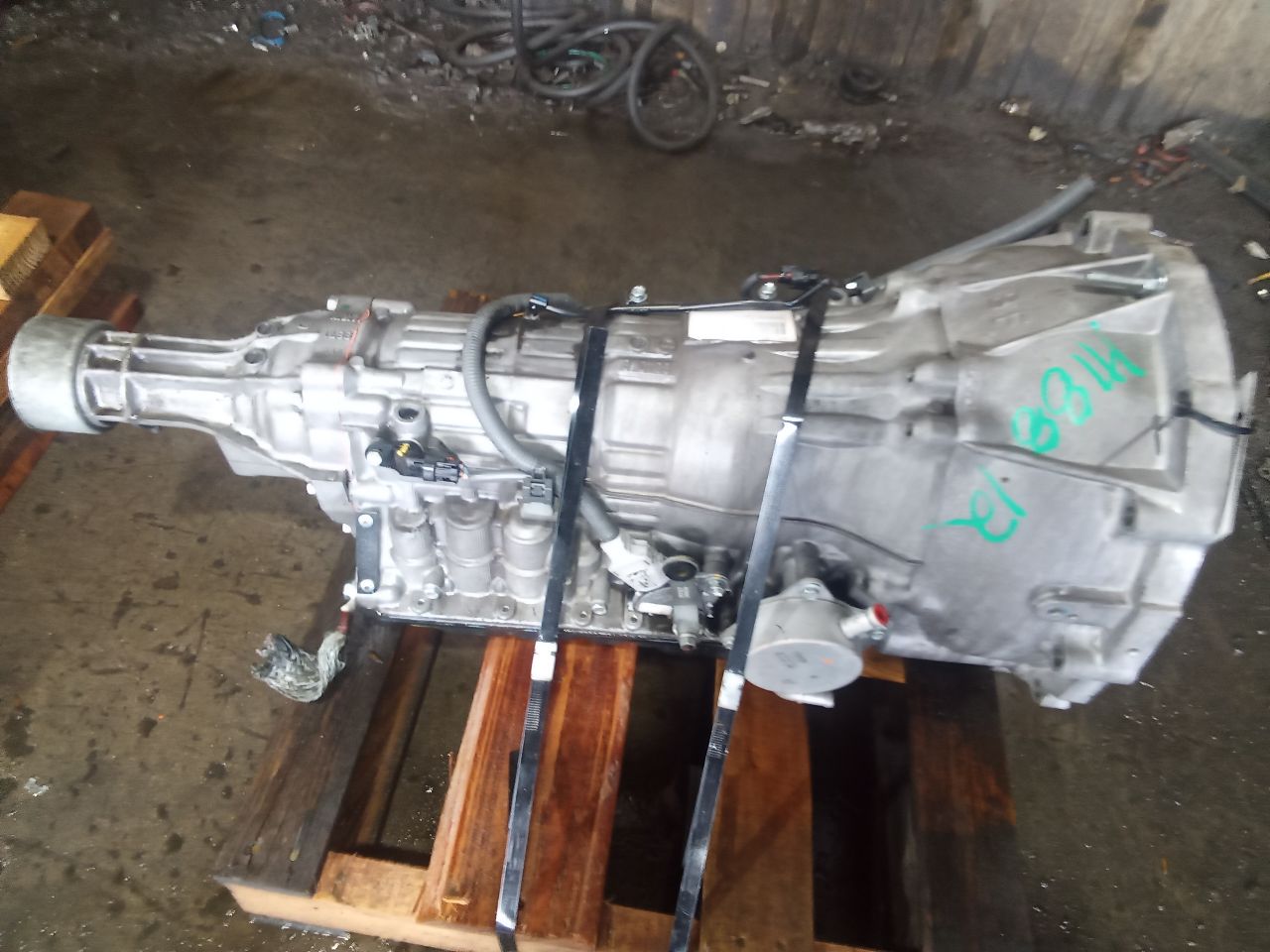 Part image 3