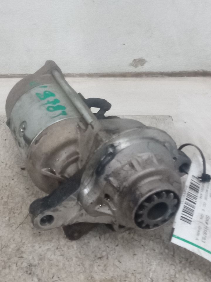 Part image 7