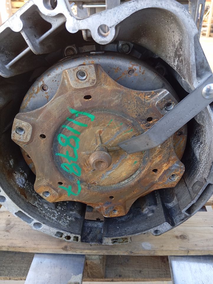 Part image 8