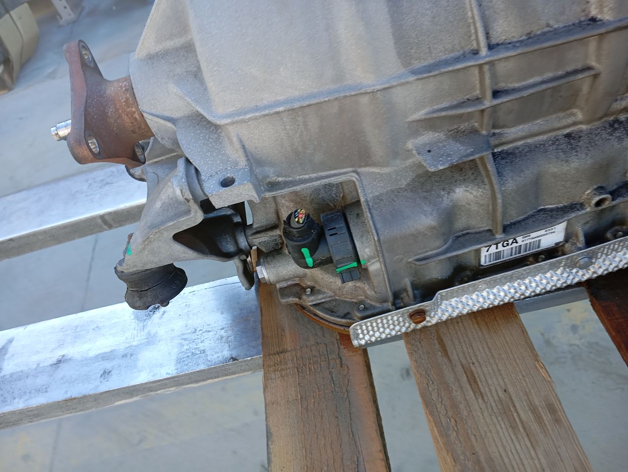 Part image 10