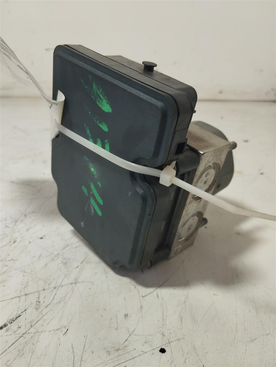 Part image 3