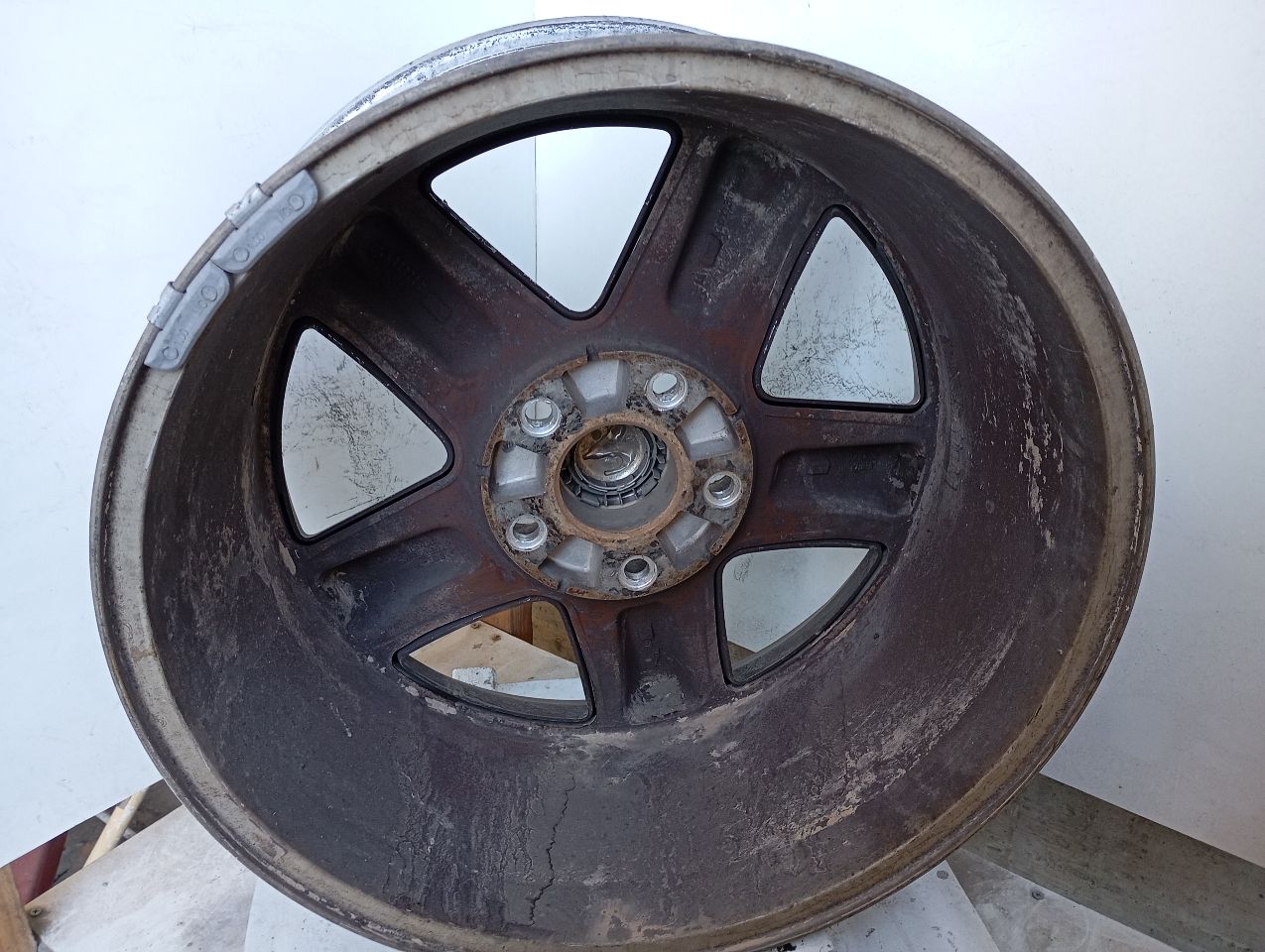 Part image 3