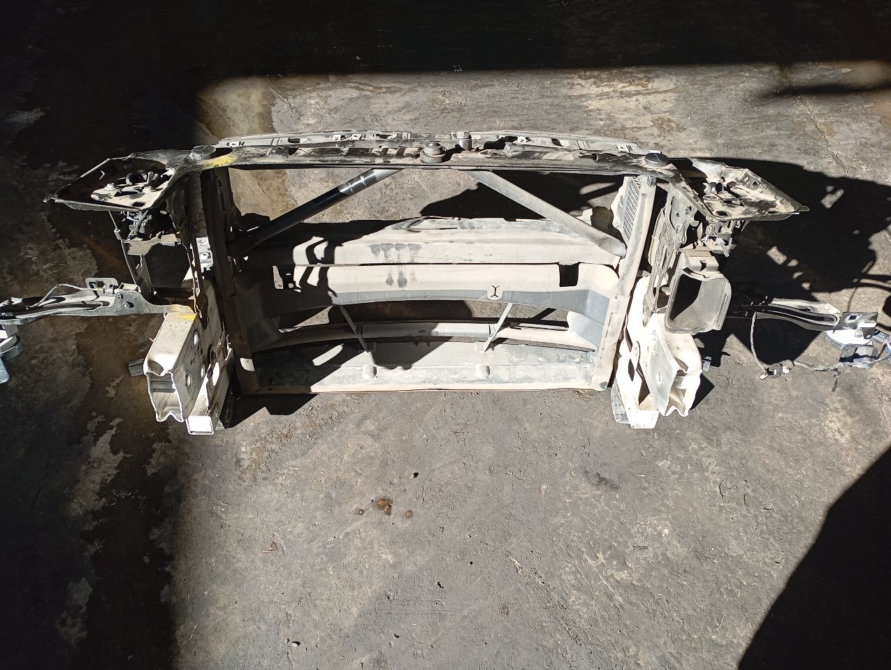 Part image 3
