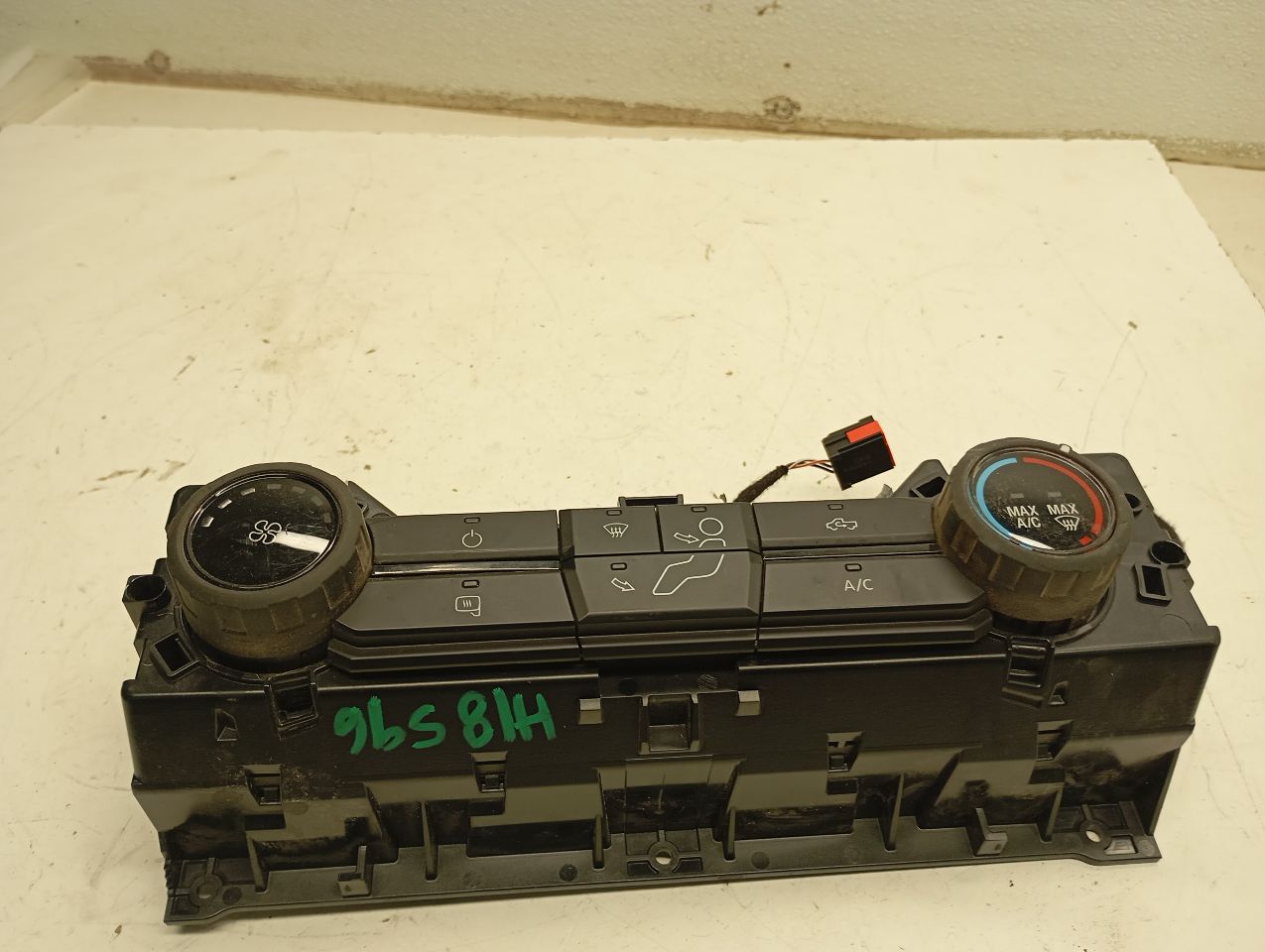 2024 Ford FORD F150 PICKUP Temp Control