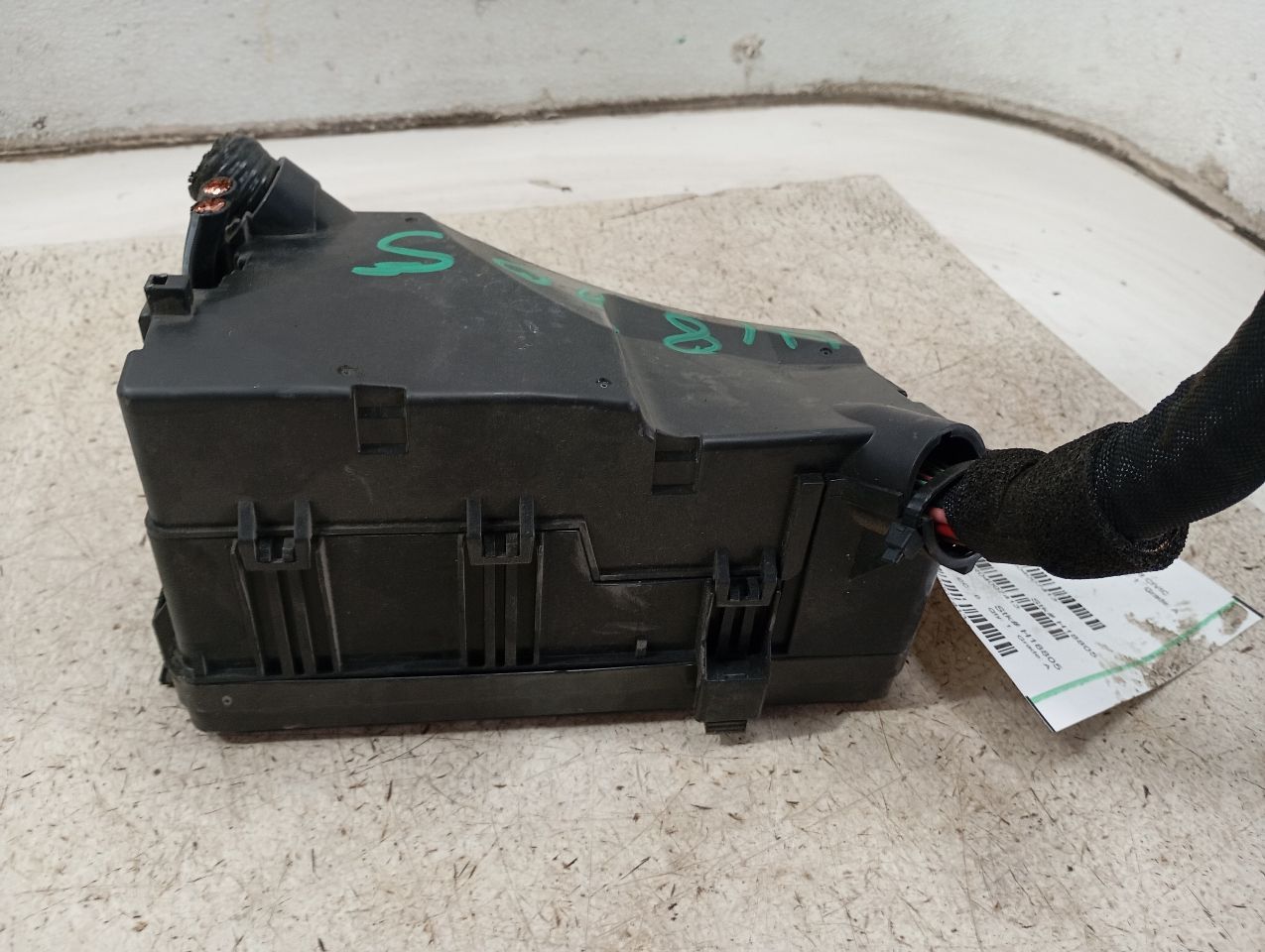 Part image 3