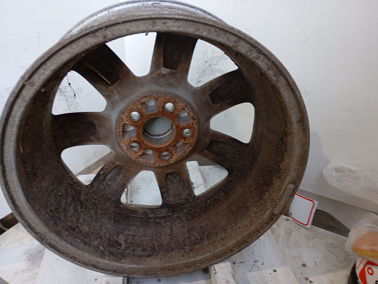 Part image 3
