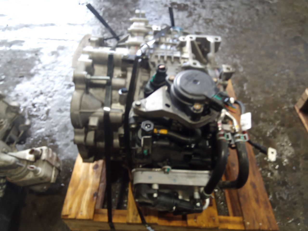 Part image 6