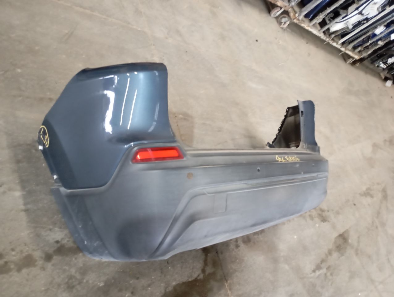 Part image 3