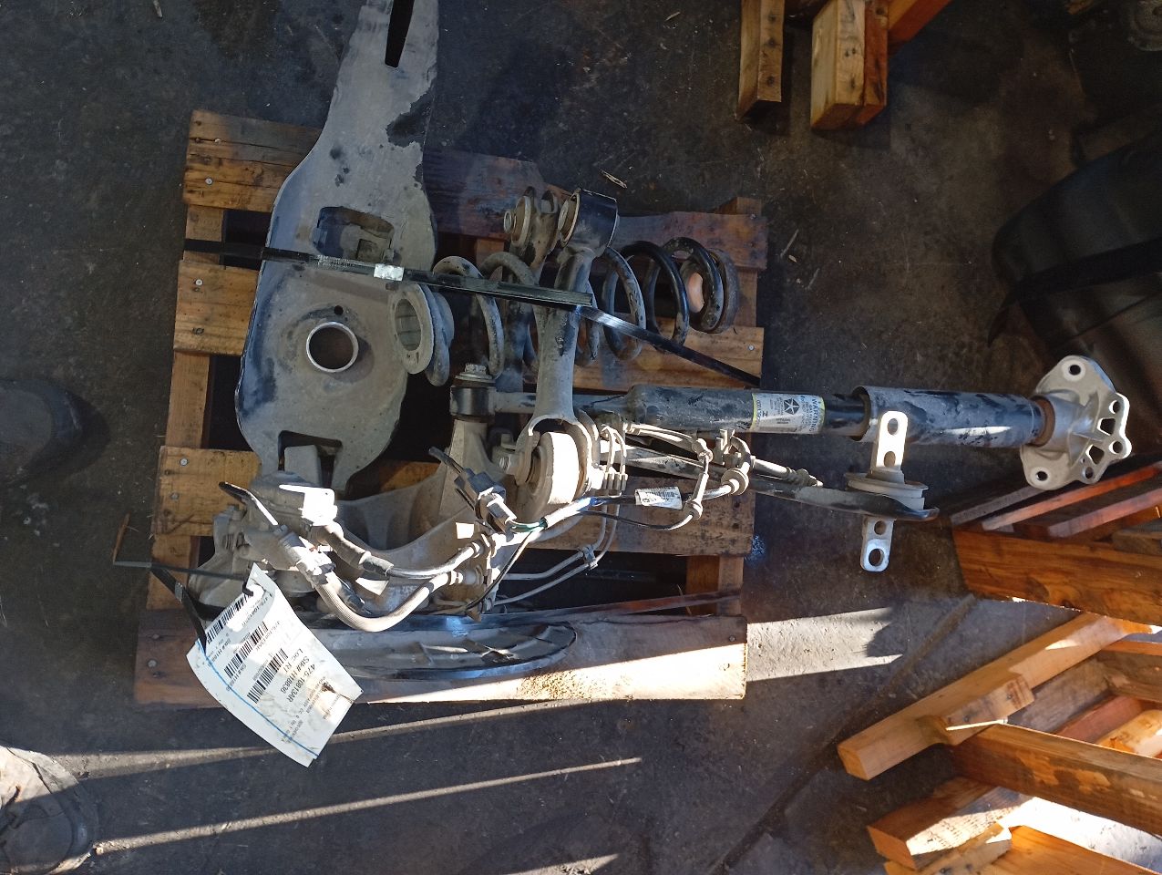 Part image 3