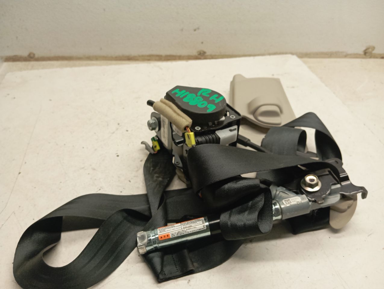 Used 2018 Honda ACCORD Seat Belt, Front - Stock #H18809
