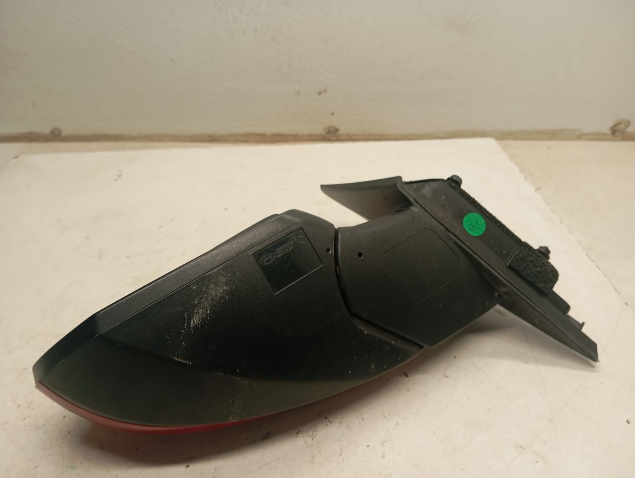 Part image 3