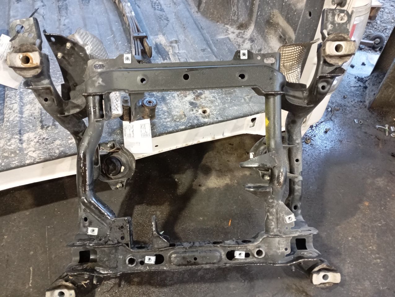 Part image 4