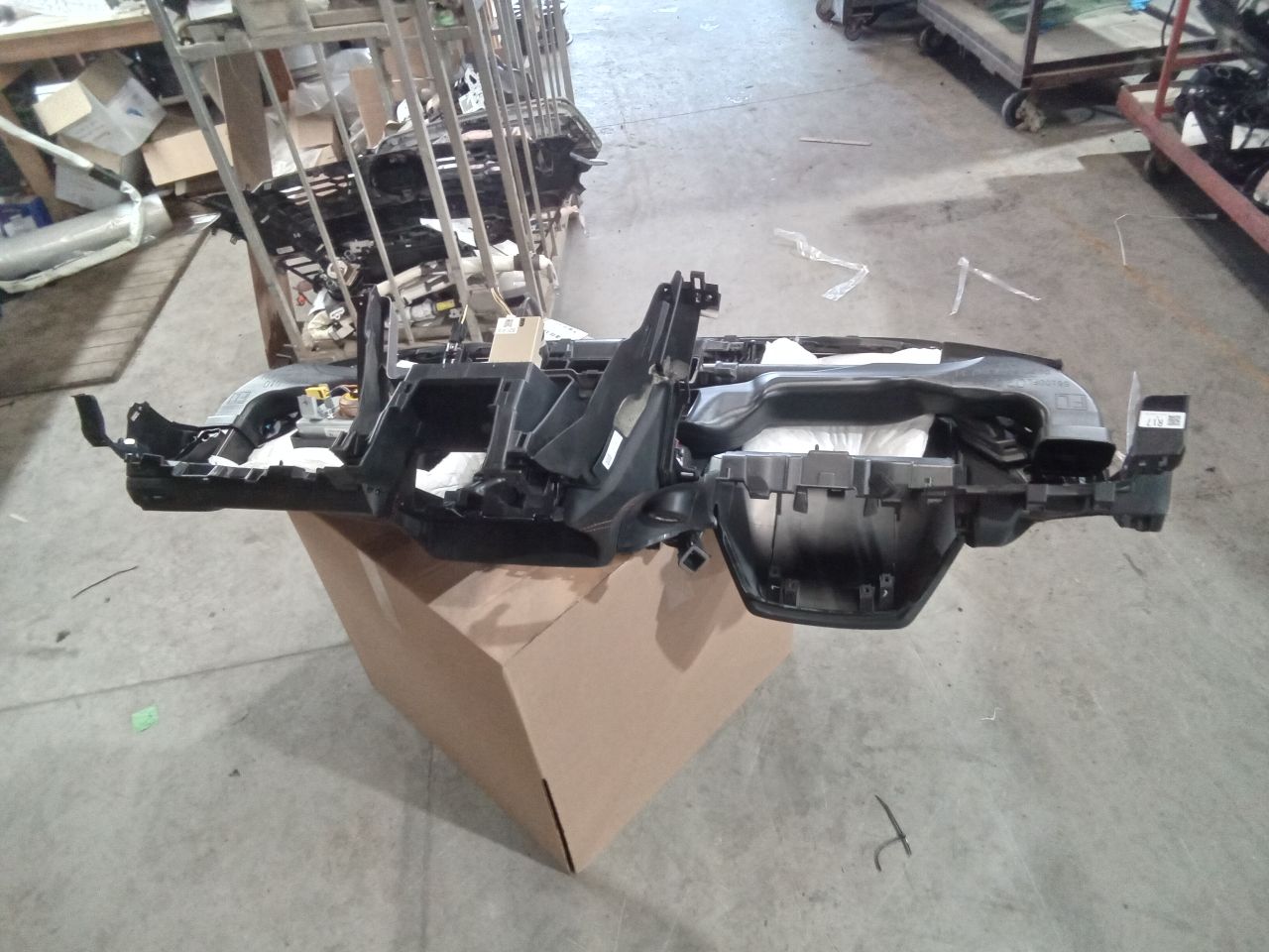 Part image 4