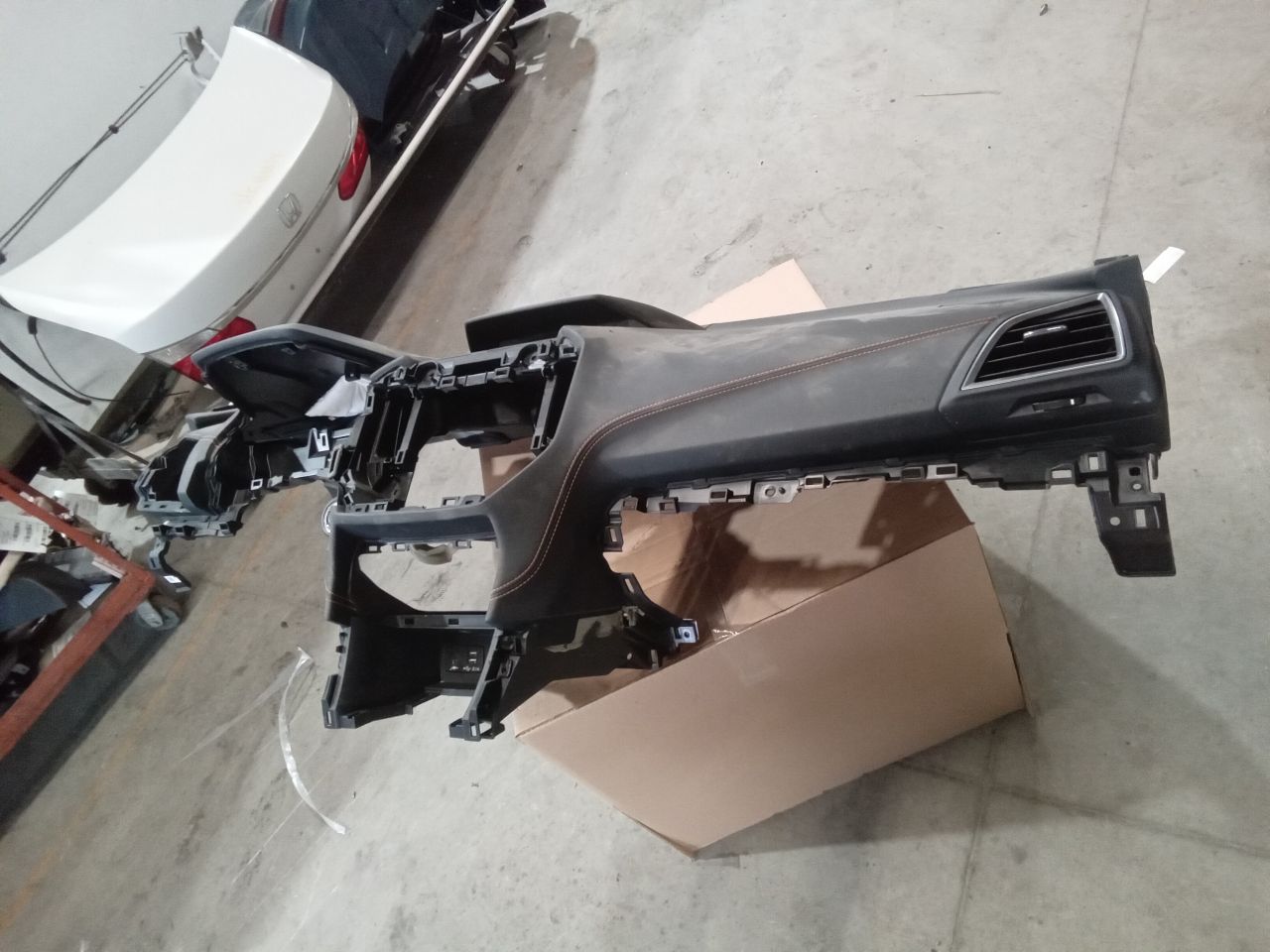 Part image 10