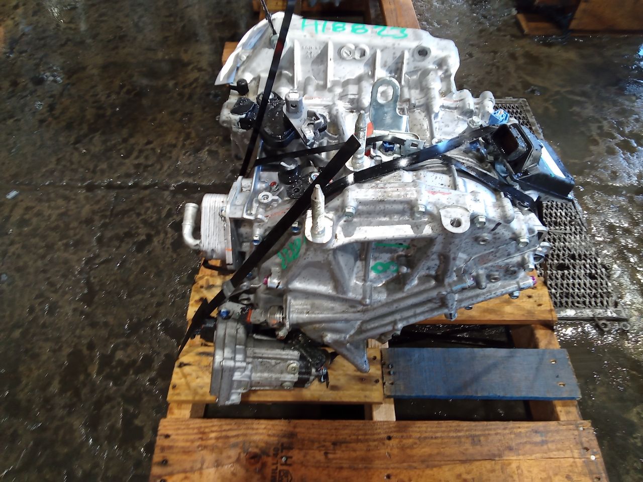 Part image 3