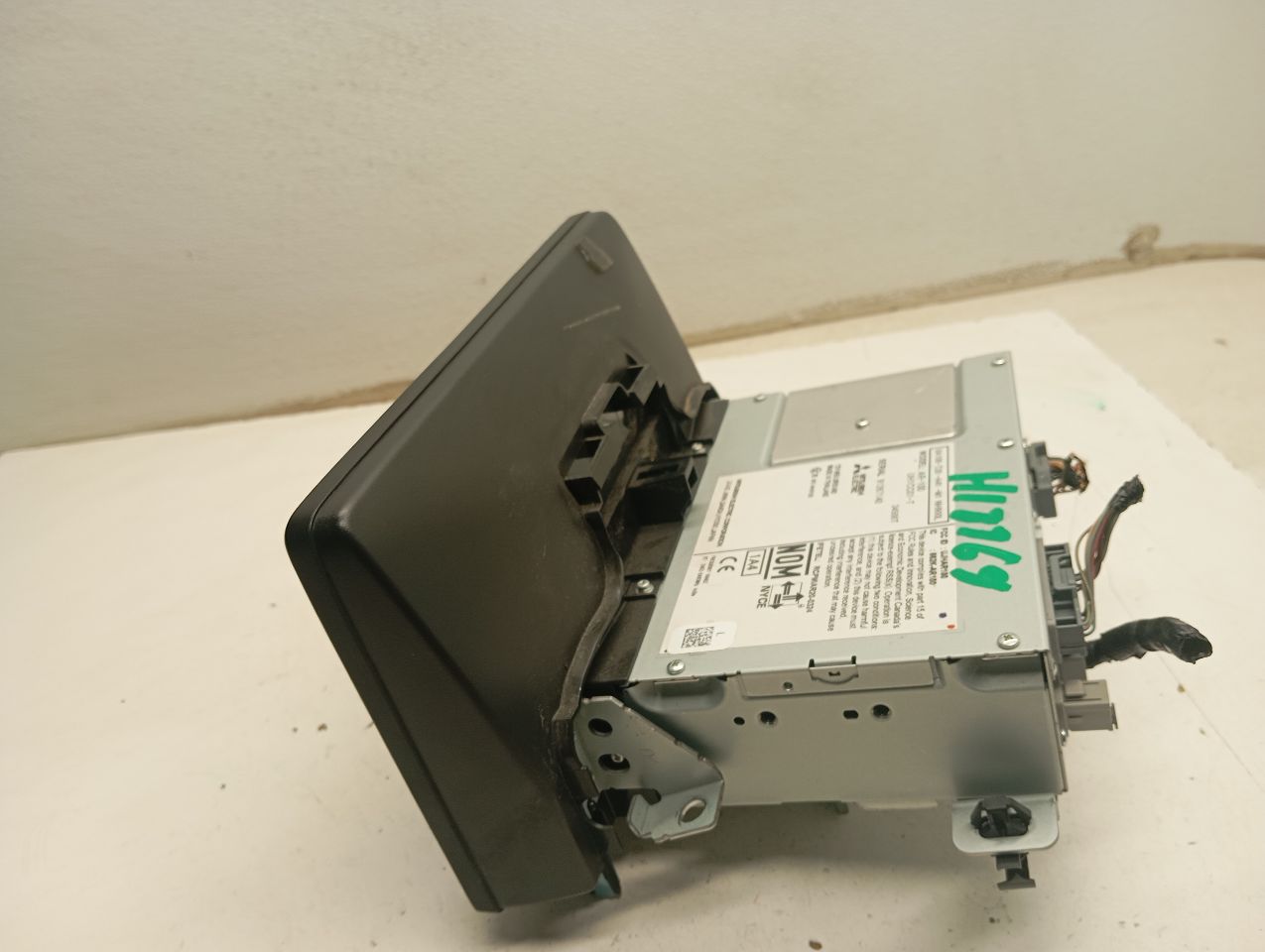 Part image 4