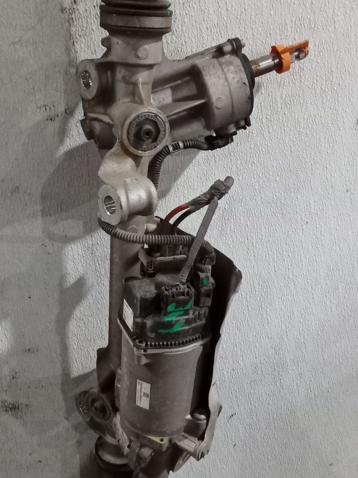 Part image 11