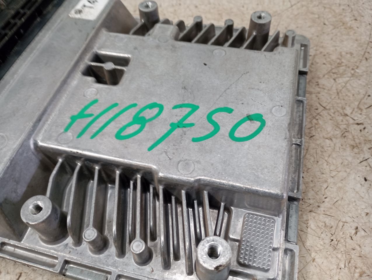 Part image 6