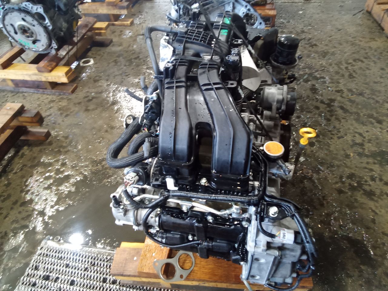 Part image 3