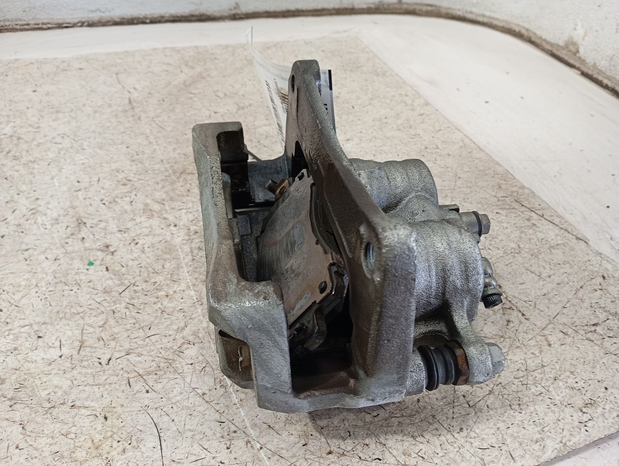 Part image 3