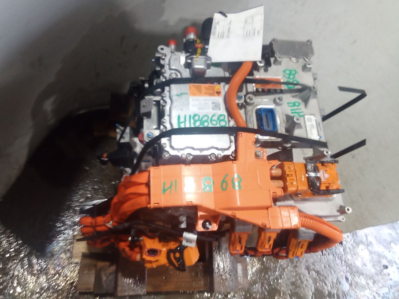 Part image 10