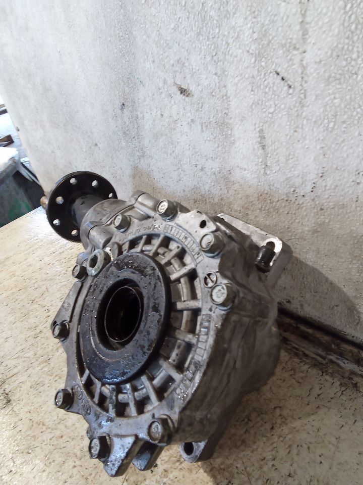 Part image 7