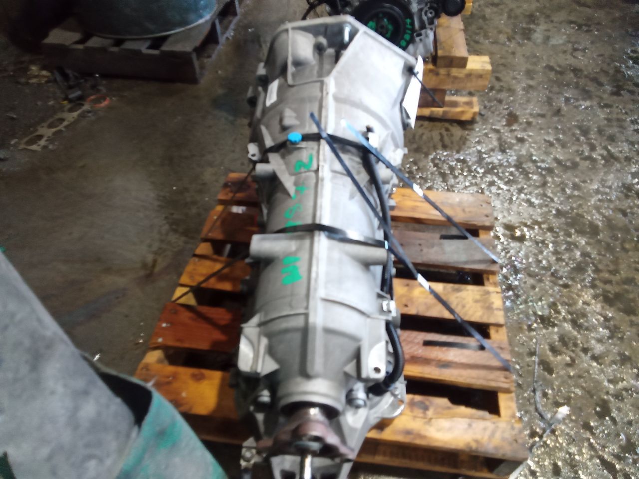Part image 4