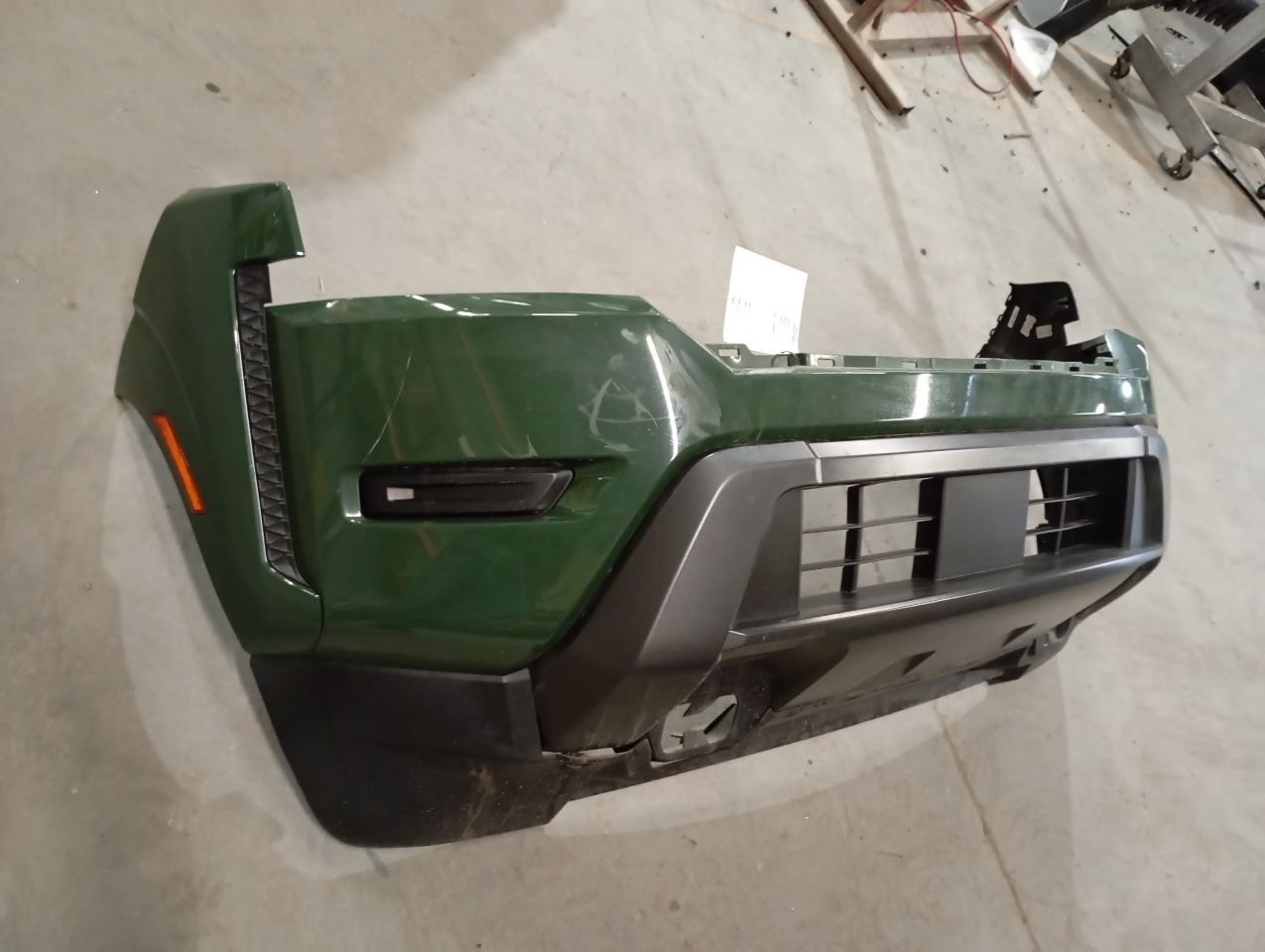 Part image 3