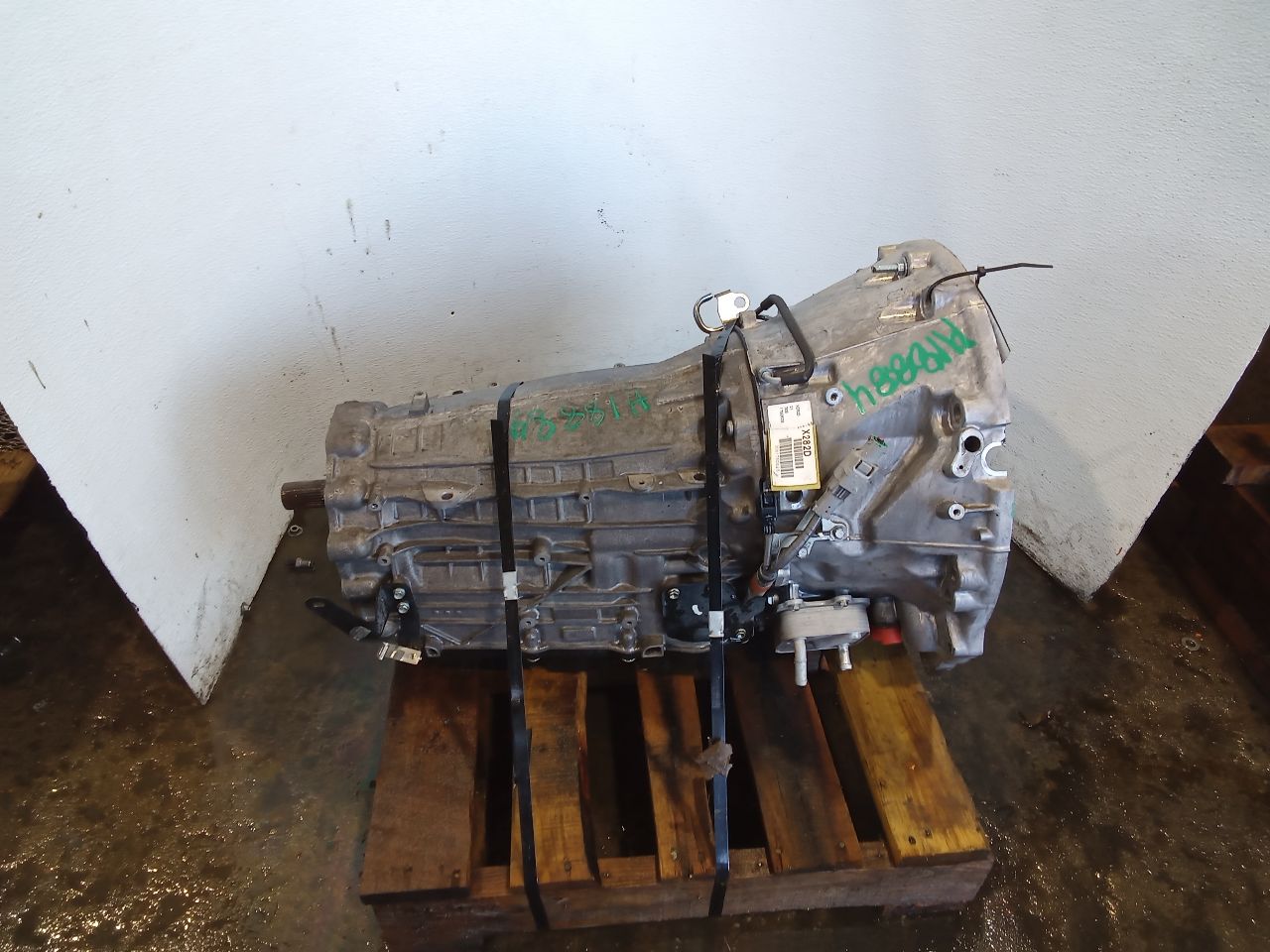Part image 3