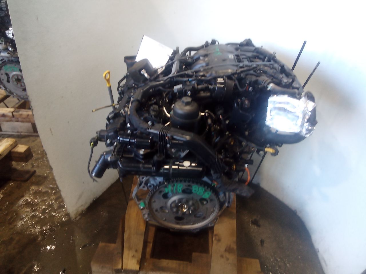 Part image 4