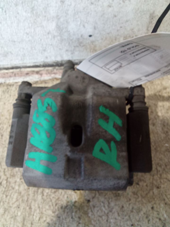 2011 Toyota PRIUS Caliper
