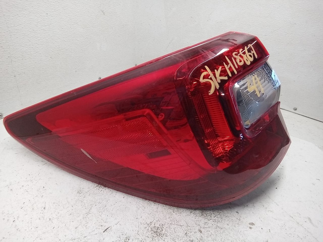 2015 Subaru LEGACY Tail Lamp