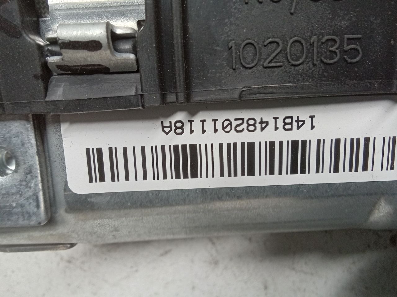 Part image 3