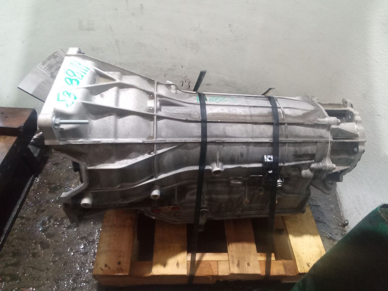 Part image 3