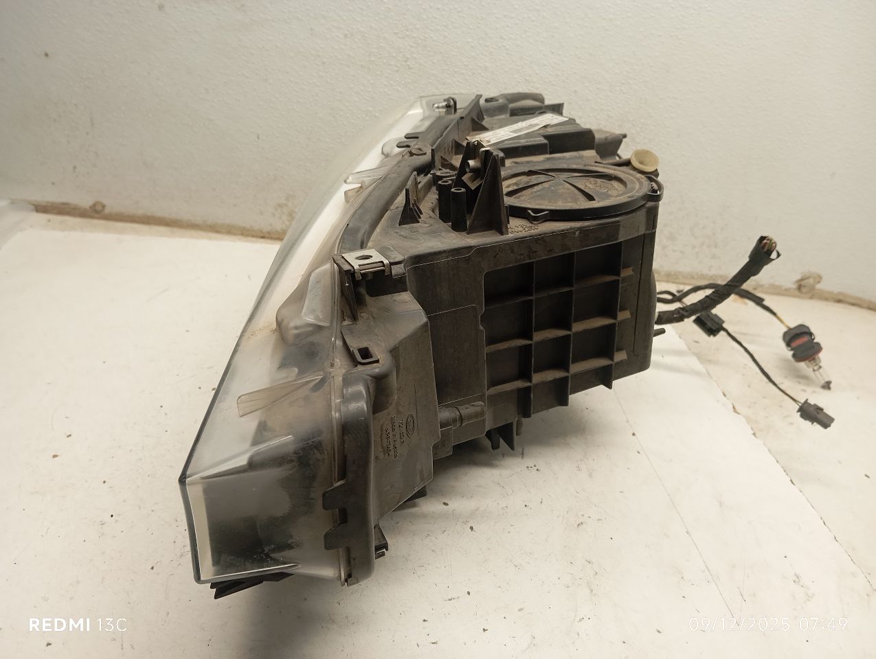 Part image 2