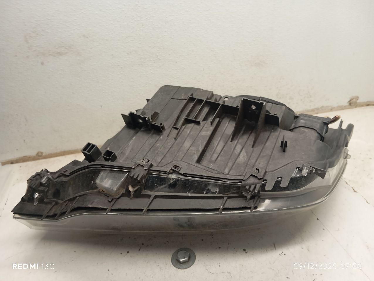 Part image 7
