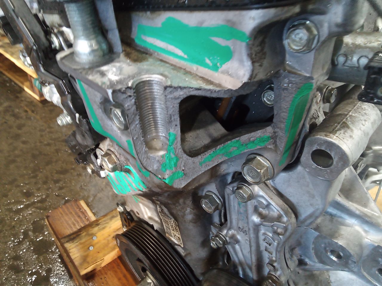 Part image 4