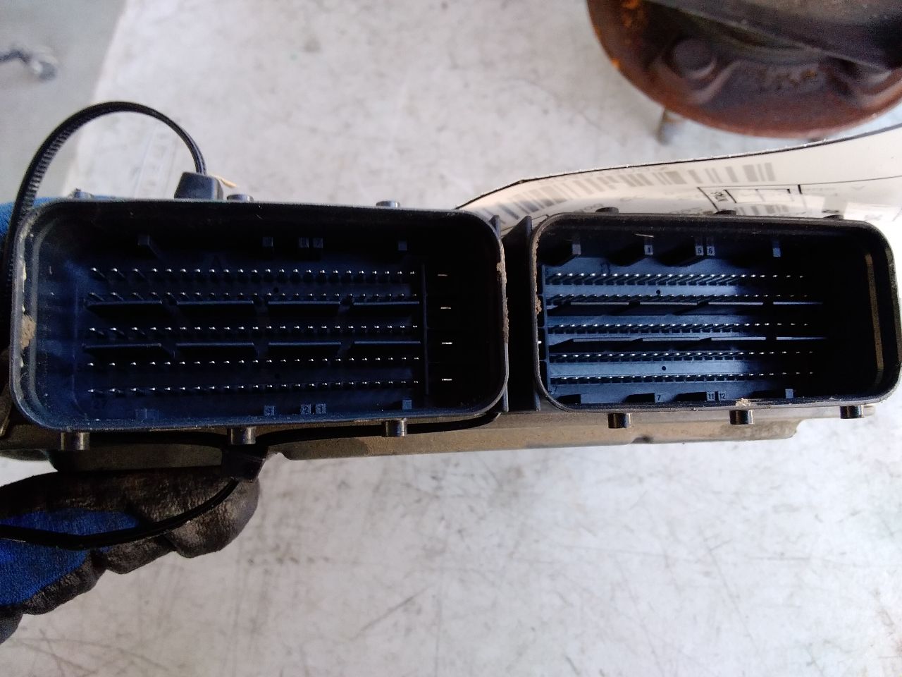 Part image 3