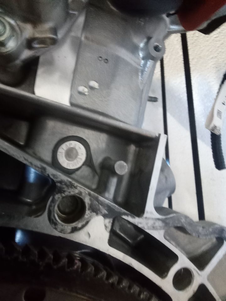 Part image 11