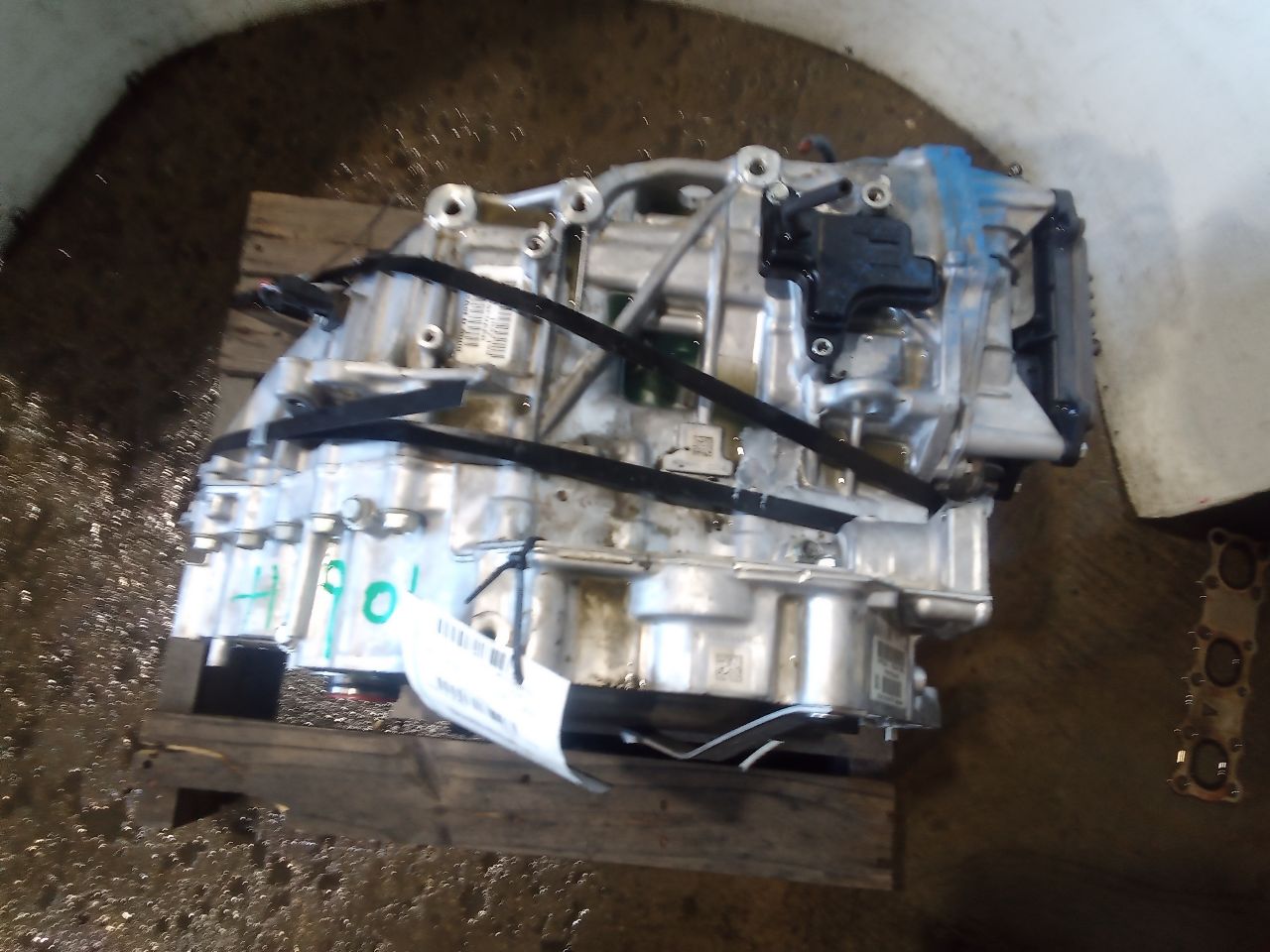 Part image 7