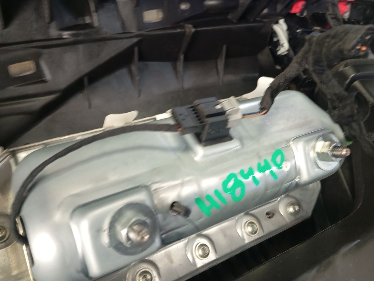 Part image 7