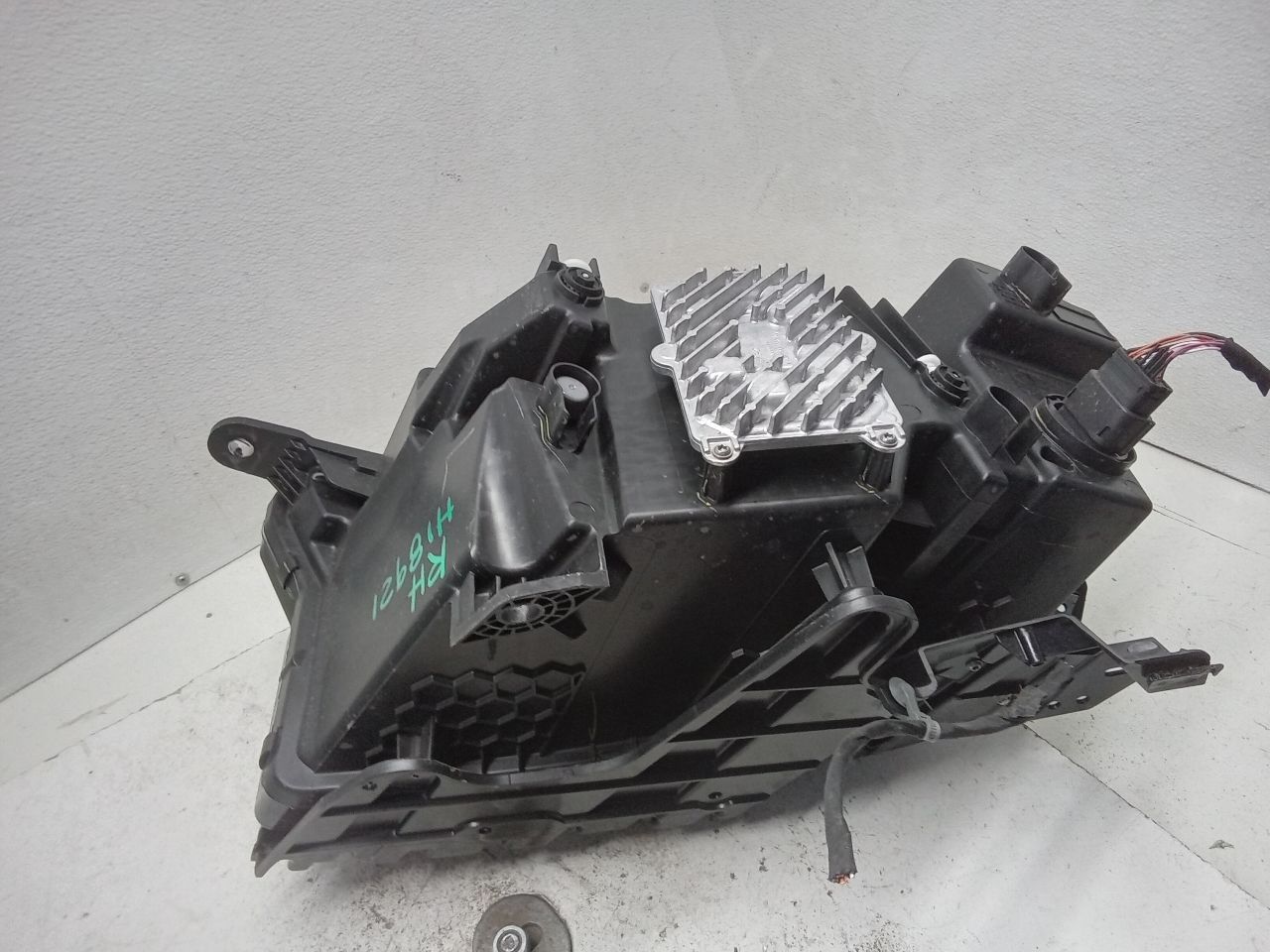 Part image 5