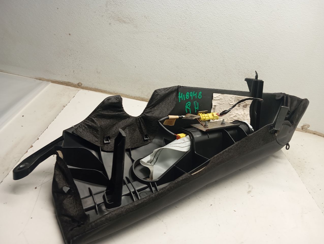 Part image 1