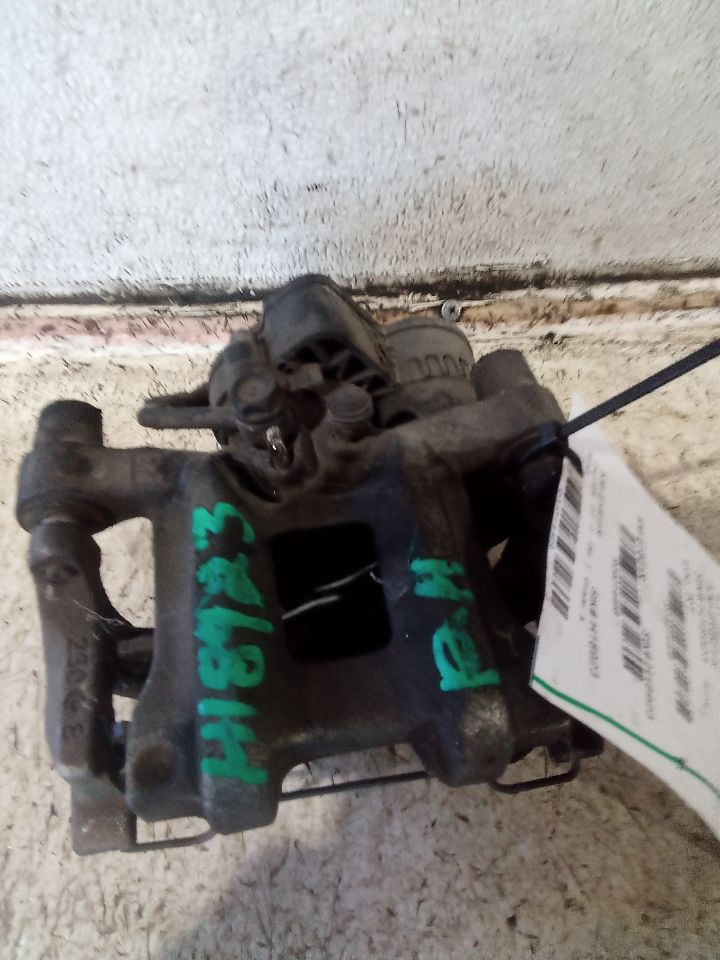 2016 Honda CIVIC Caliper