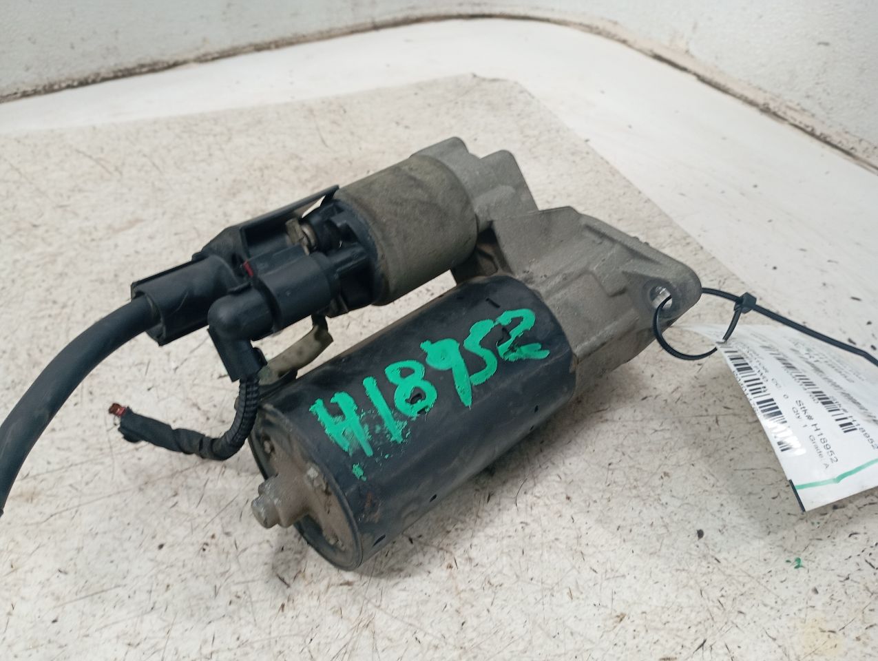 Part image 4
